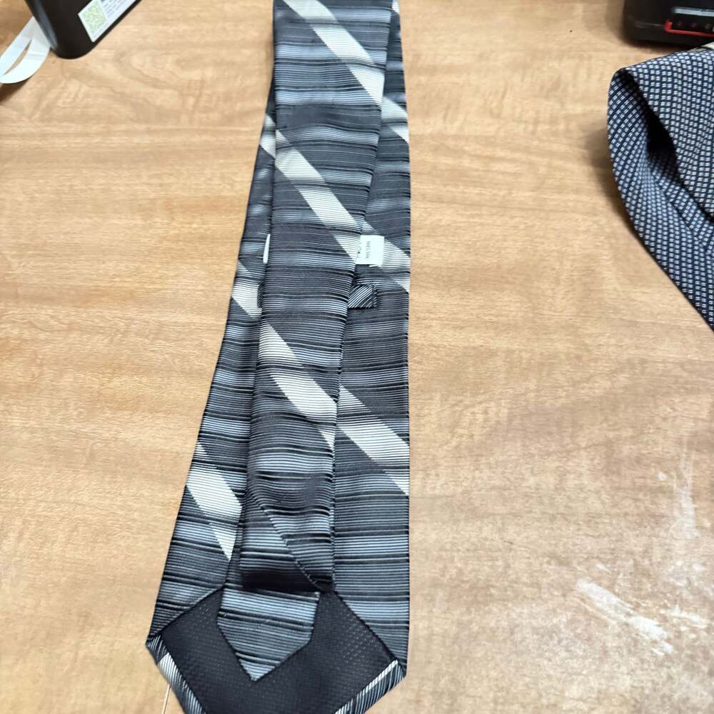 Men’s Silk Necktie Lot of 5 – Designer & Brand Names – Dress / Office - Picture 14 of 16